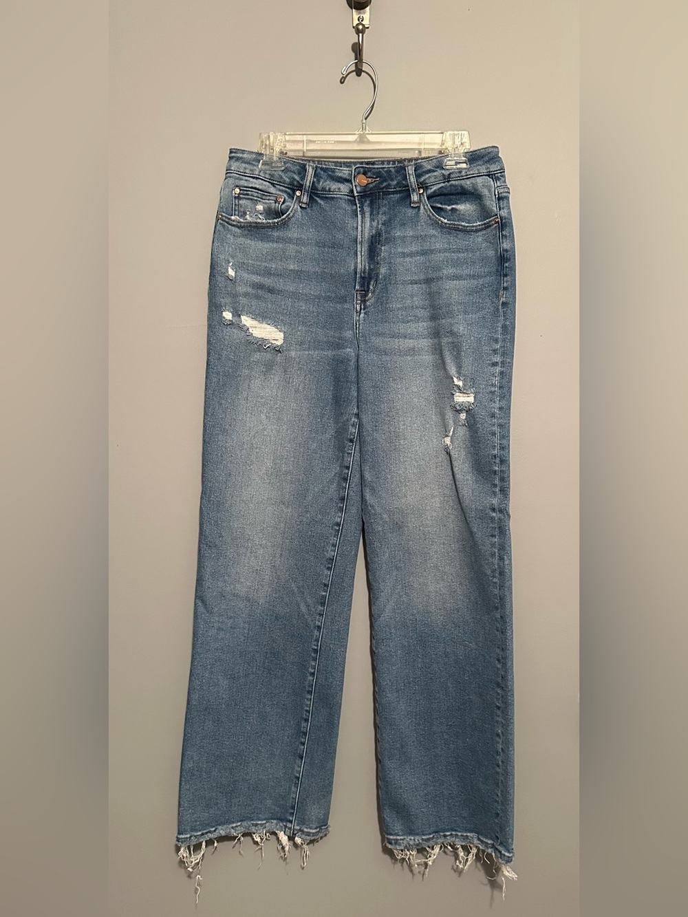 Altar'd State Distressed Wide-Leg Jeans in Medium Blue